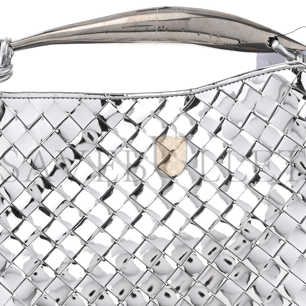 BOTTEGA VENETA MIRROR LAMINATED NAPPA INTRECCIATO SARDINE BAG SILVER (33*24*3cm) BOTTEGA VENETA MIRROR LAMINATED NAPPA INTRECCIATO SARDINE BAG SILVER (33*24*3cm)